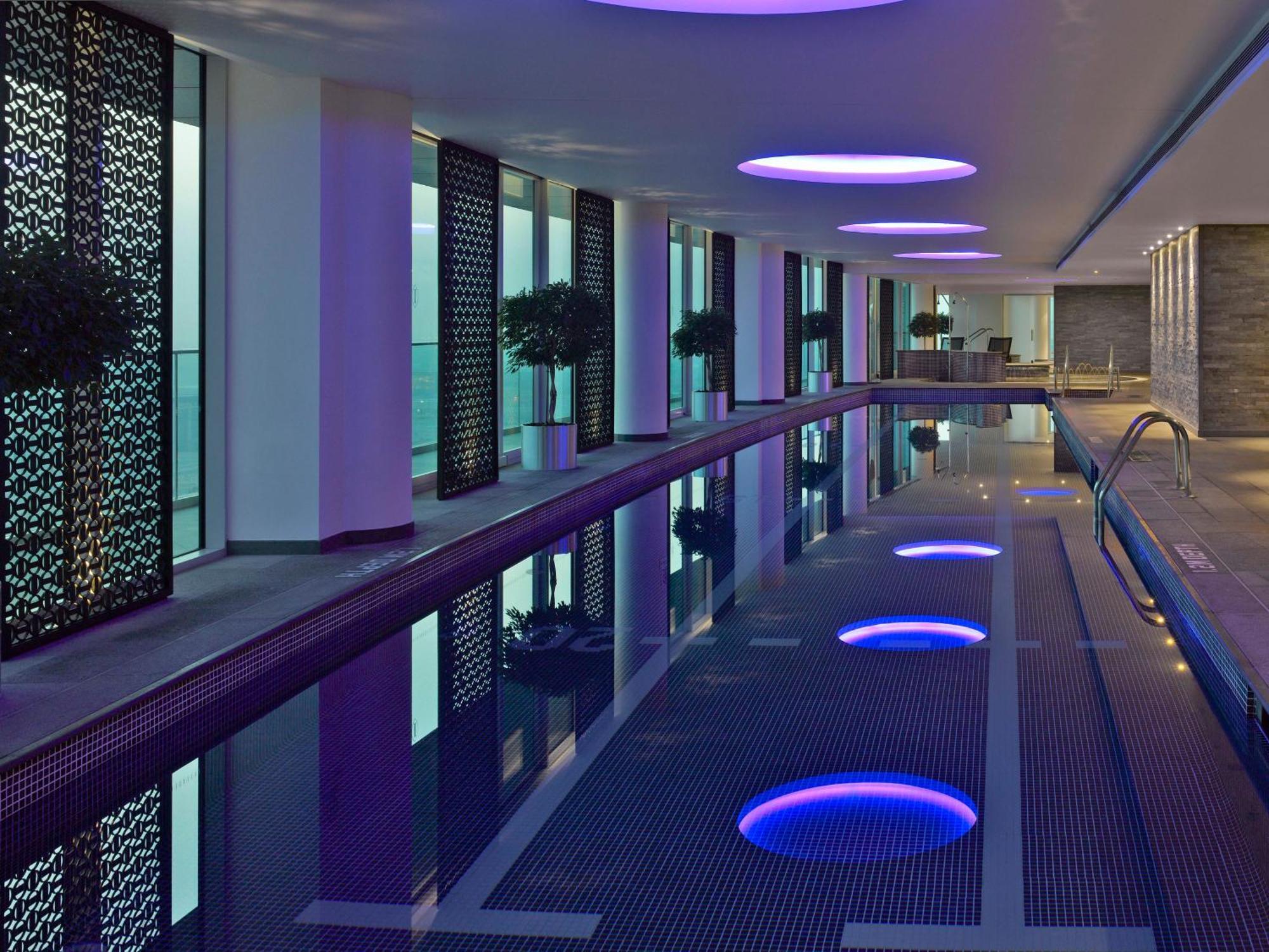 Intercontinental Residence Suites Dubai Festival City By Ihg Eksteriør billede The pool at the InterContinental London The O2
