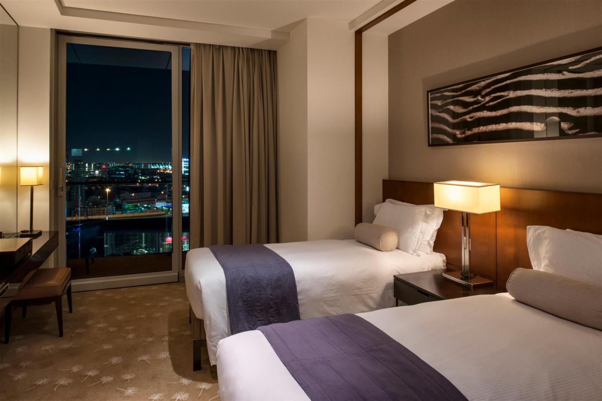 Intercontinental Residence Suites Dubai Festival City By Ihg Eksteriør billede Deluxe Room